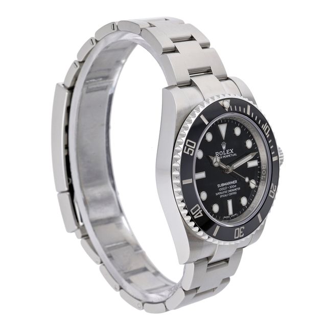 Rolex Submariner 114060 Image 2